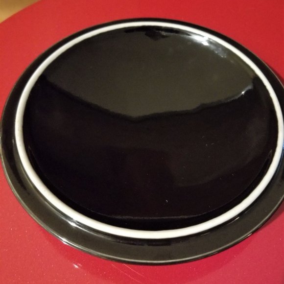 Ornate Vintage covered Dish Made In Japan, a wonderful piece - Picture 5 of 6